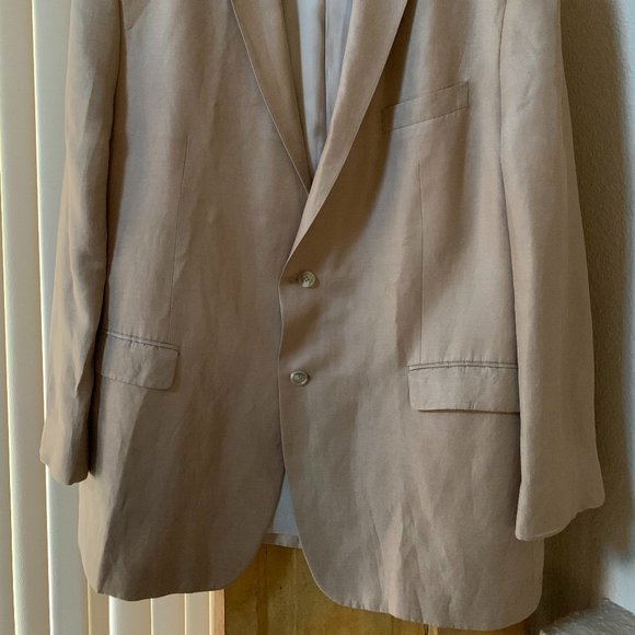 Man Jacket - Picture 2 of 3